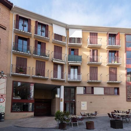 Apartmán Arista Huesca Exteriér fotografie